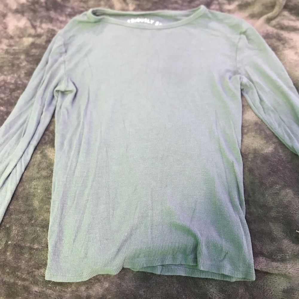 blue long sleeve really soft shirt.
